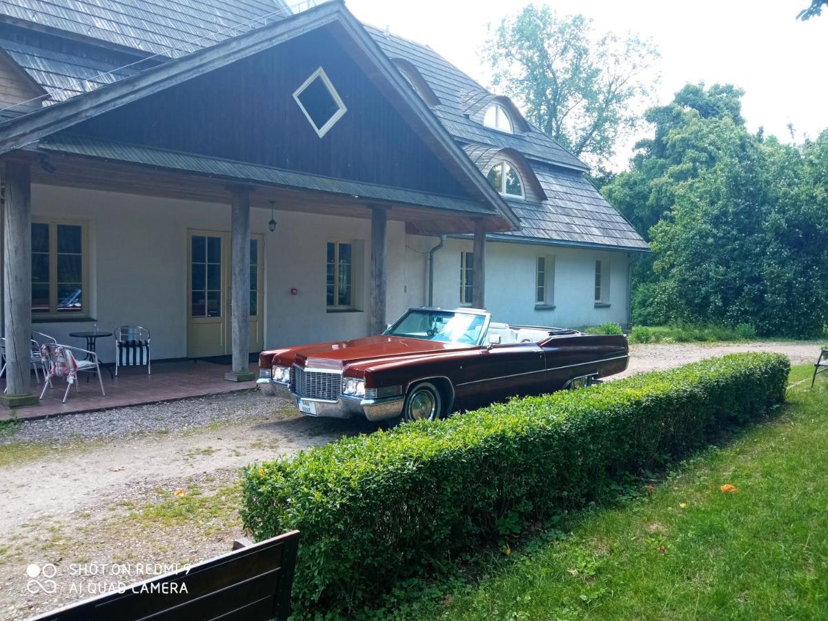 Bed and Breakfast Dwor Strzyzew Zelazowa Wola Exterior foto